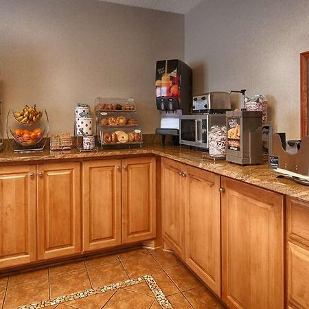 Bryson Inn Mount Airy Esterno foto